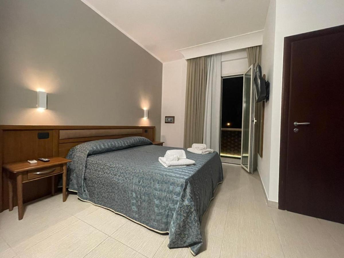 Hotel Posidonia Porto Cesareo Dış mekan fotoğraf